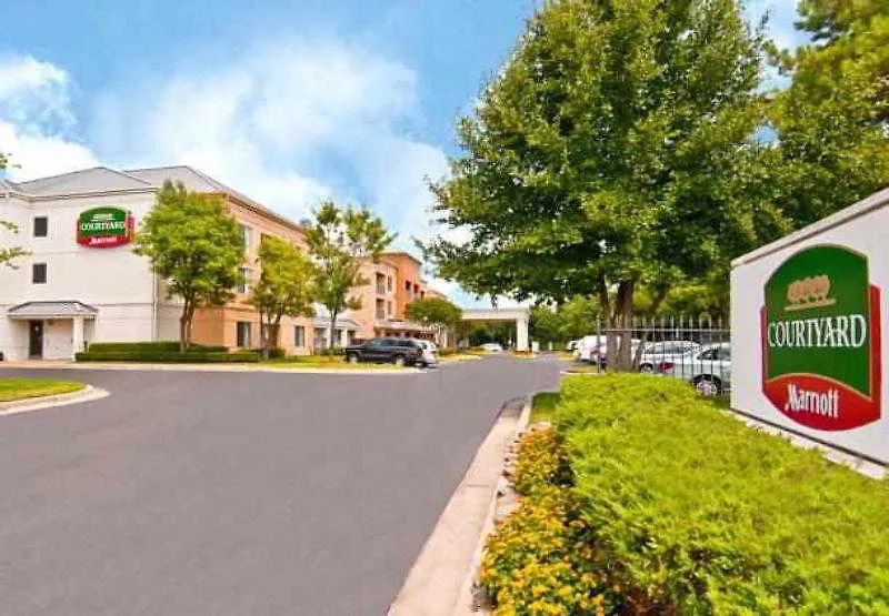 ***  מלון Courtyard Memphis East/Bill Morris Parkway ארצות הברית