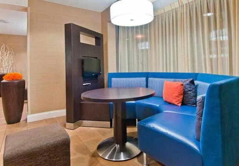 ***  מלון Courtyard Memphis East/Bill Morris Parkway ארצות הברית